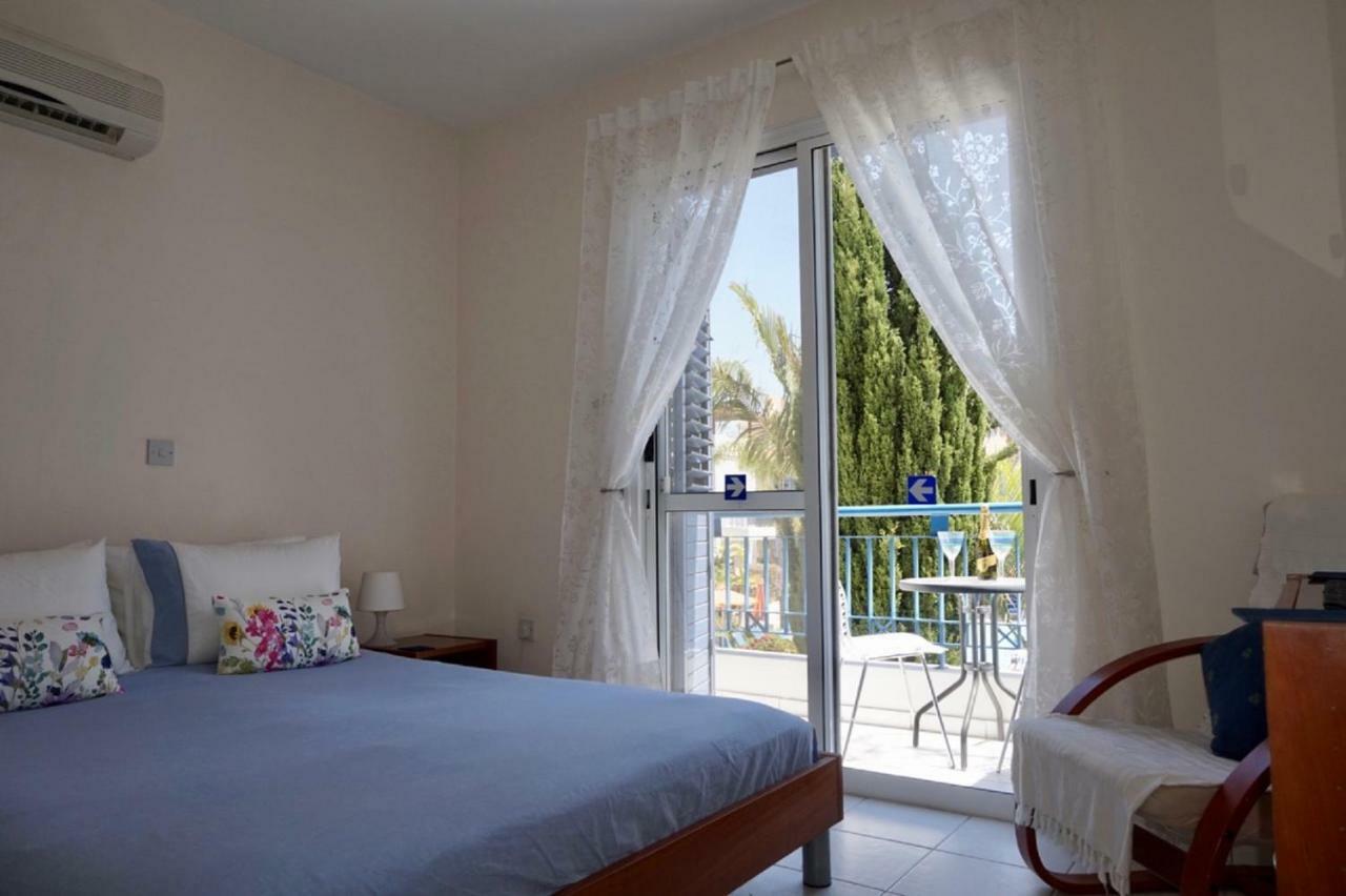 Aurora Townhouse - Complimentary Paphos Airport Transport Villa Ngoại thất bức ảnh